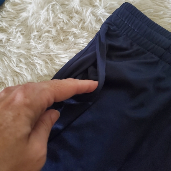 2 Pairs Of NWOT Boys Athletic Basketball Shorts Size Large Navy Blue & Teal Blue - Picture 5 of 7